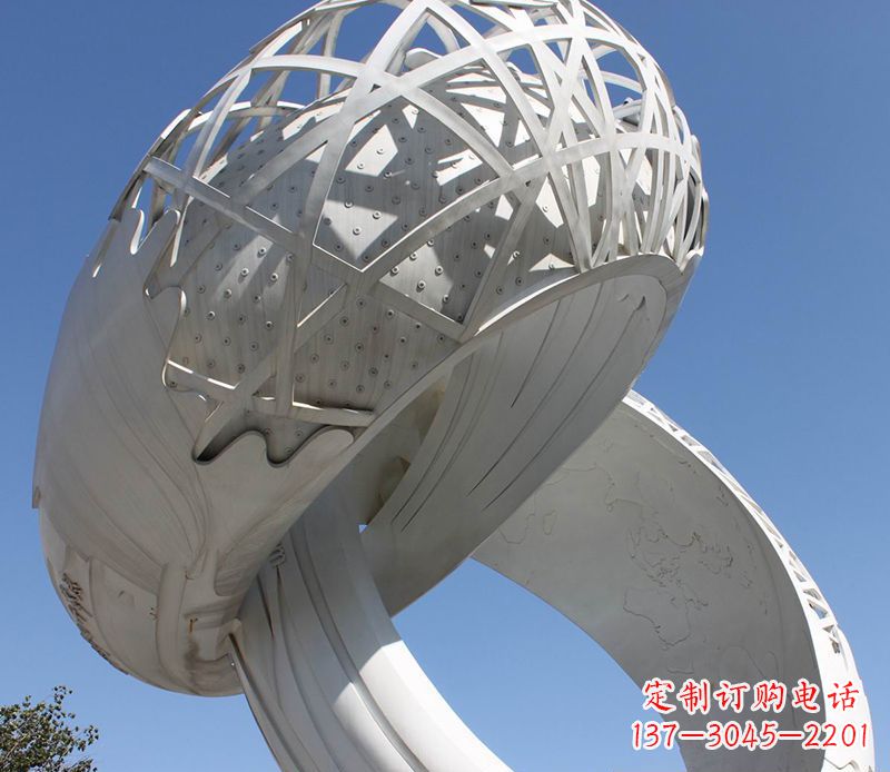 绵阳广场戒指不锈钢雕塑