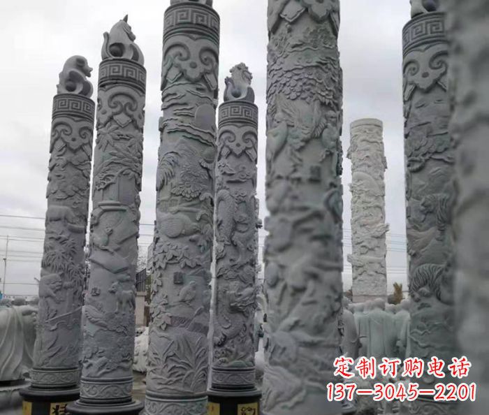 绵阳广场景观12生肖石柱 (2)