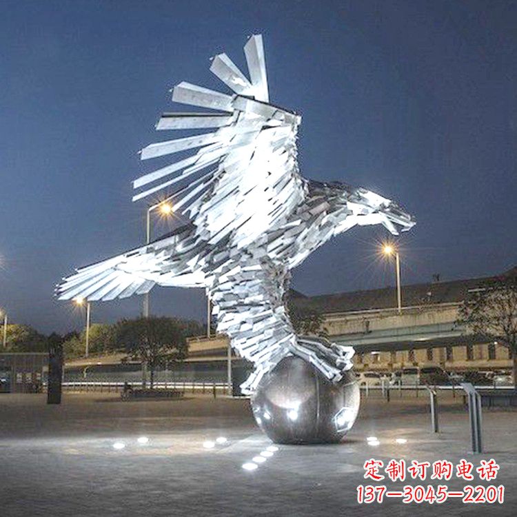 绵阳广场老鹰不锈钢景观雕塑