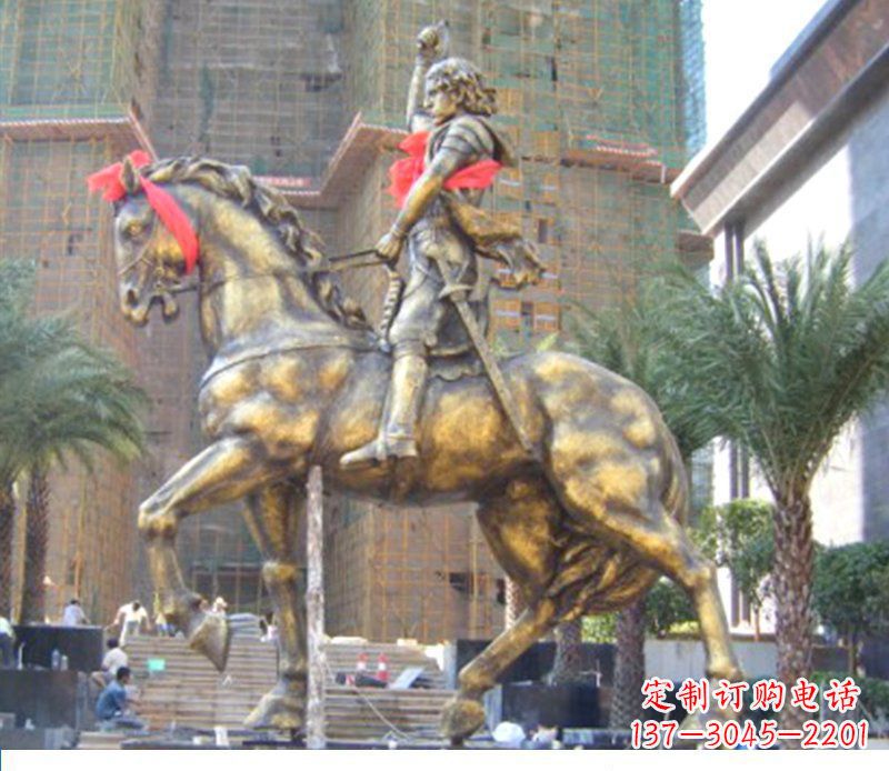 绵阳华丽的骑士雕塑,引人注目的西方骑马战士纪念铜雕
