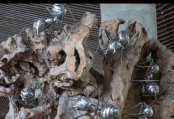 绵阳展现自然的优雅——不锈钢蚂蚁上树景观雕塑