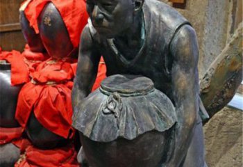 绵阳铜质老人抱酒图案雕塑
