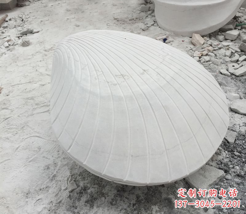 绵阳用贝壳雕刻出美丽的汉白玉雕塑