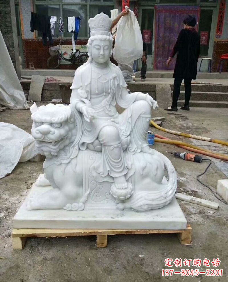 绵阳高端汉白玉文殊菩萨狮子雕塑