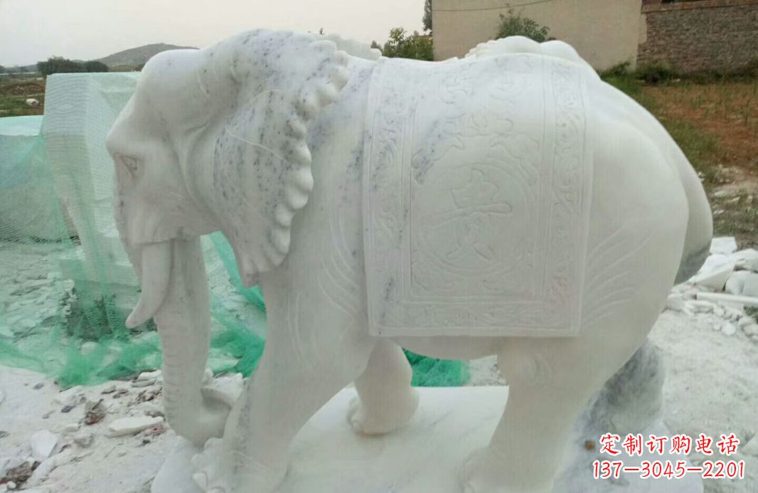 绵阳中领雕塑推出的定制高贵大象雕塑,使用优质…