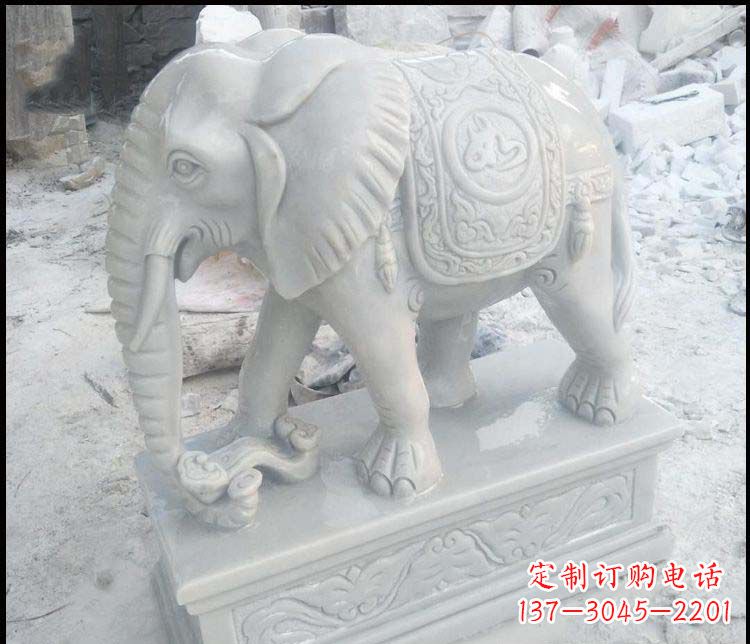 绵阳汉白玉吉祥鼻卷如意的大象石雕