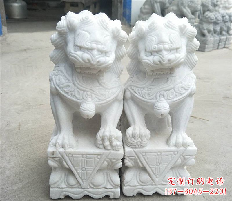 绵阳定制精美的汉白玉酒店吉祥狮子门墩