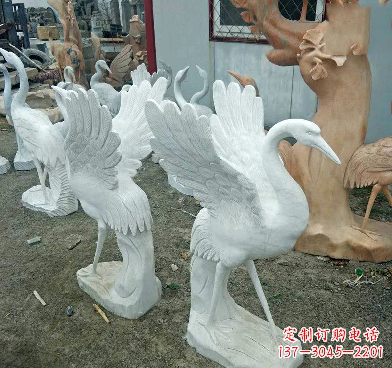 绵阳装点家园的仙鹤石雕