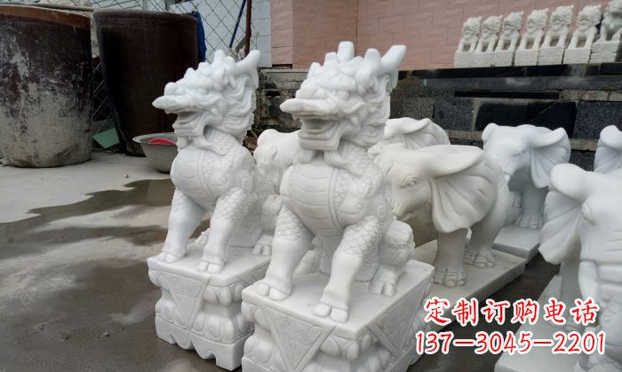 绵阳汉白玉麒麟雕塑:门口镇宅石雕之美