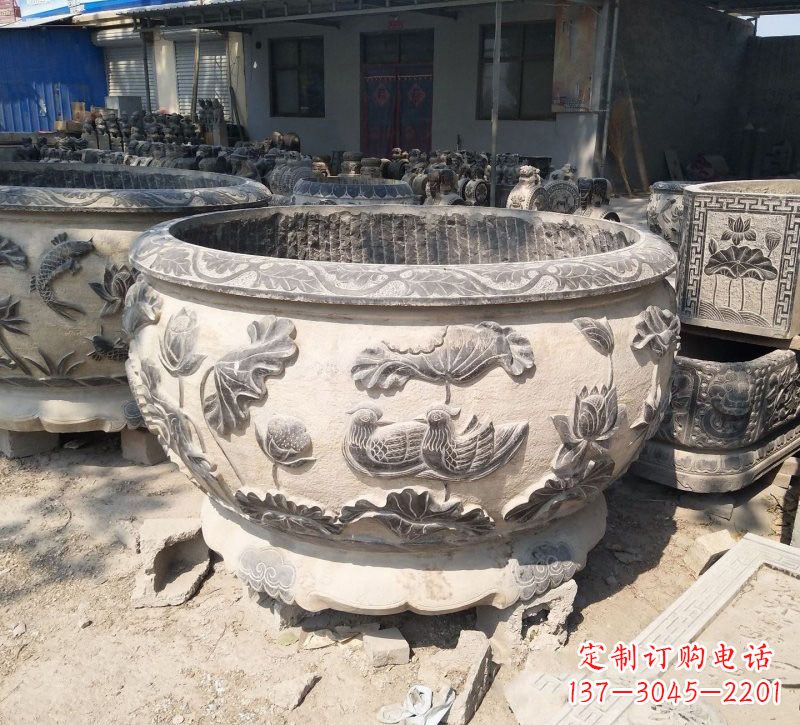 绵阳传统艺术、高雅精致,荷花鸳鸯石水缸精美雕塑