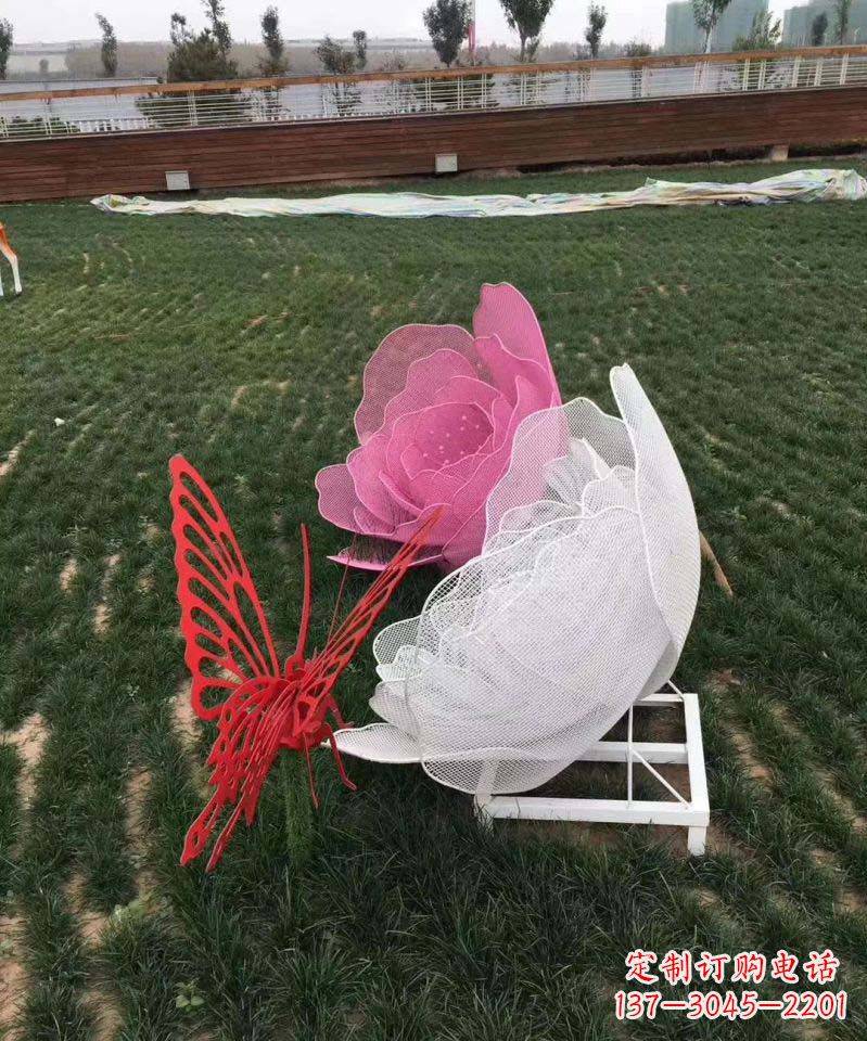 绵阳户外不锈钢铁艺蝴蝶花朵雕塑