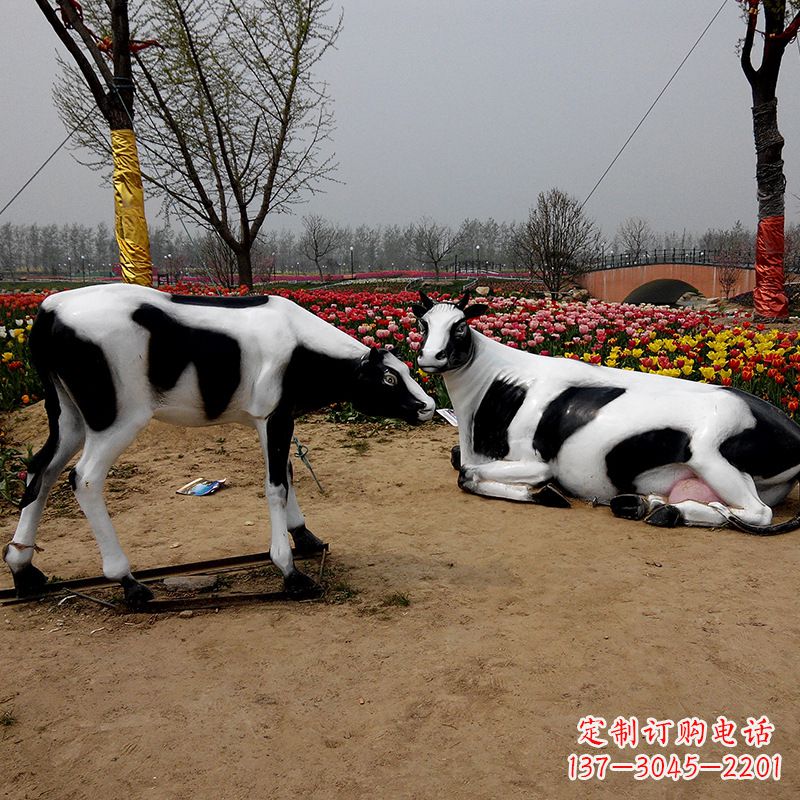 绵阳户外仿真动物雕塑-奶牛 (1)