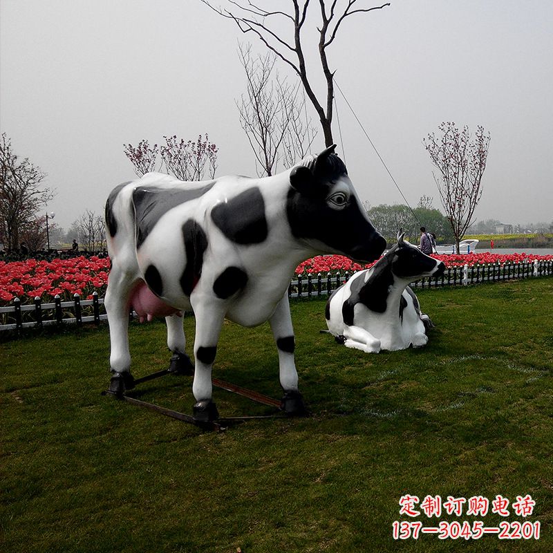 绵阳户外仿真动物雕塑-奶牛 (3)