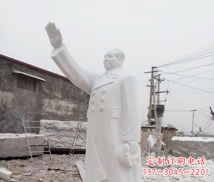 绵阳为毛泽东伟人石雕制作一尊永恒的雕塑