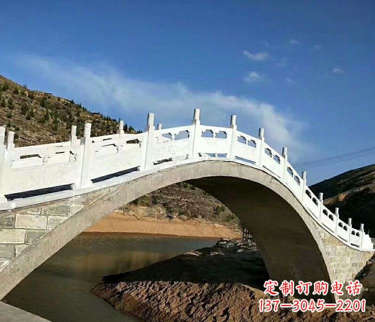 绵阳卓越之作:汉白玉拱桥雕塑