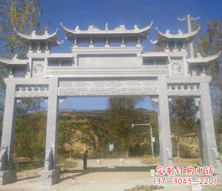 绵阳中领雕塑:精雕制作仿古石牌坊石雕