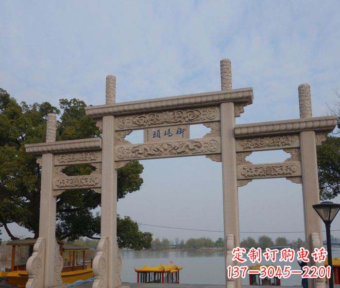 绵阳景区三门古典牌坊石雕