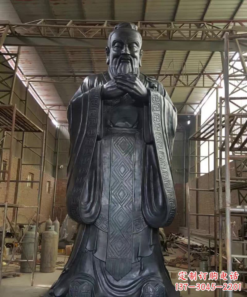 绵阳表彰传统文化,尊贵的孔子雕塑