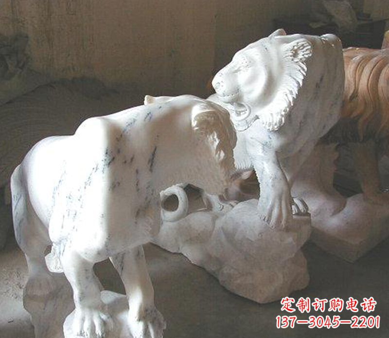 绵阳领雕塑是一家专业的雕塑定制厂家,我们的老…