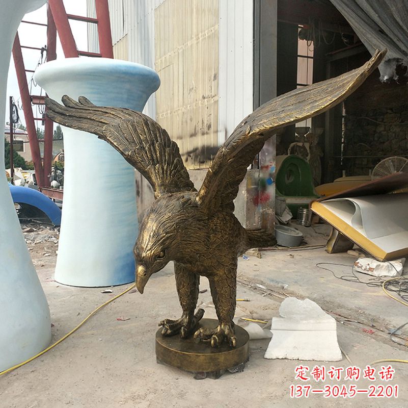 绵阳老鹰铜雕