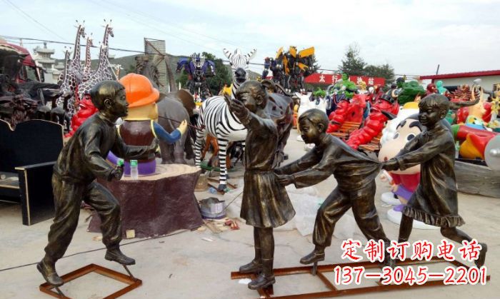 绵阳艺术精美的老鹰捉小鸡儿童嬉戏铜雕