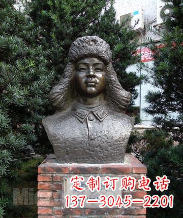 绵阳领雕塑:全国首创雷锋青铜胸像