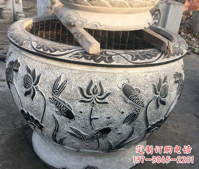 绵阳中领雕塑-仿古圆水缸雕塑