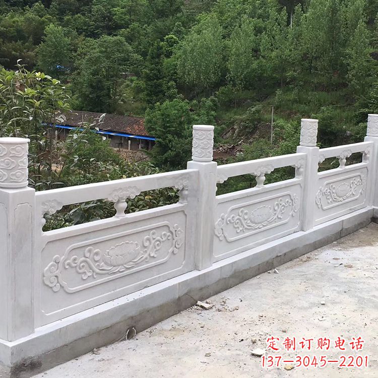 绵阳莲花纹石栏板雕塑,为你树立华丽边框