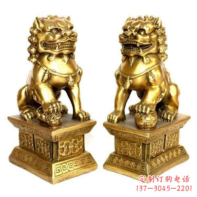 绵阳鎏金故宫狮子