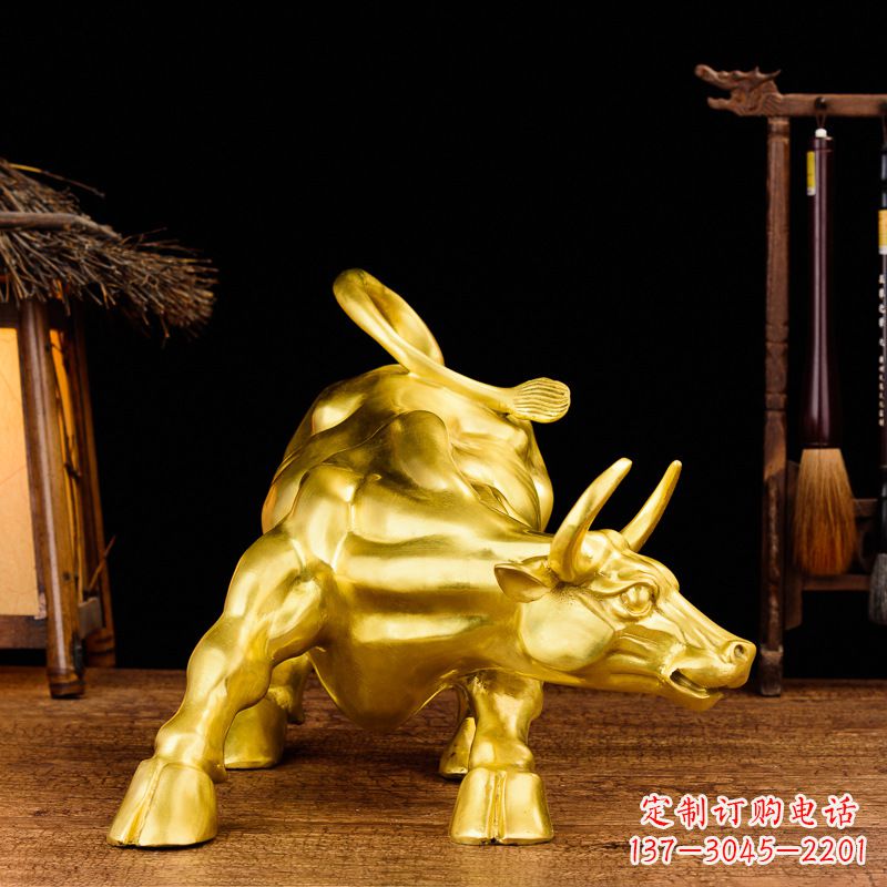 绵阳鎏金华尔街铜牛生肖动物雕塑