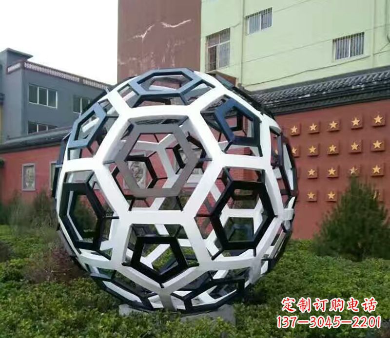 绵阳中领雕塑定制足球公园不锈钢雕塑