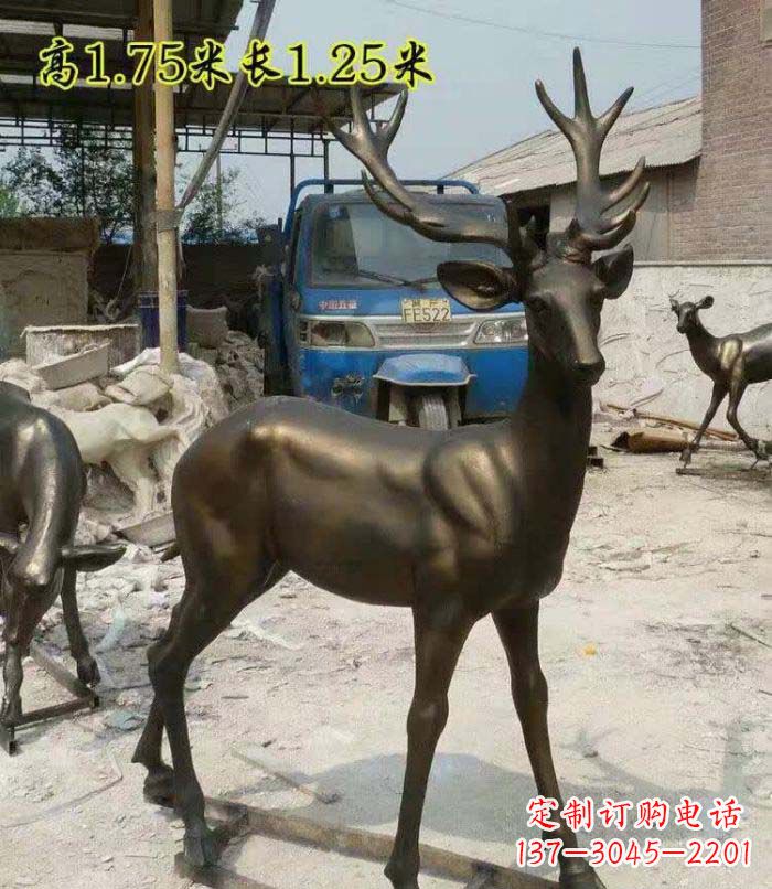 绵阳艺术精美,高品质鹿铜雕塑