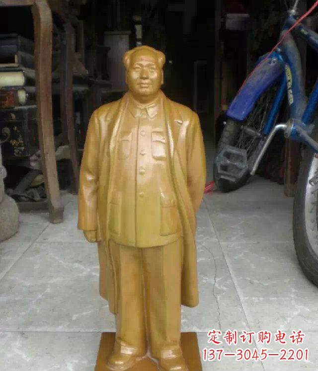 绵阳毛主席玻璃钢仿铜人物雕塑_1 (2)