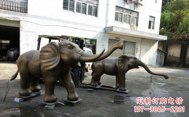 绵阳门口大象动物铜雕