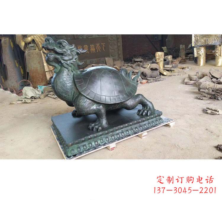 绵阳门口青铜龙龟雕塑