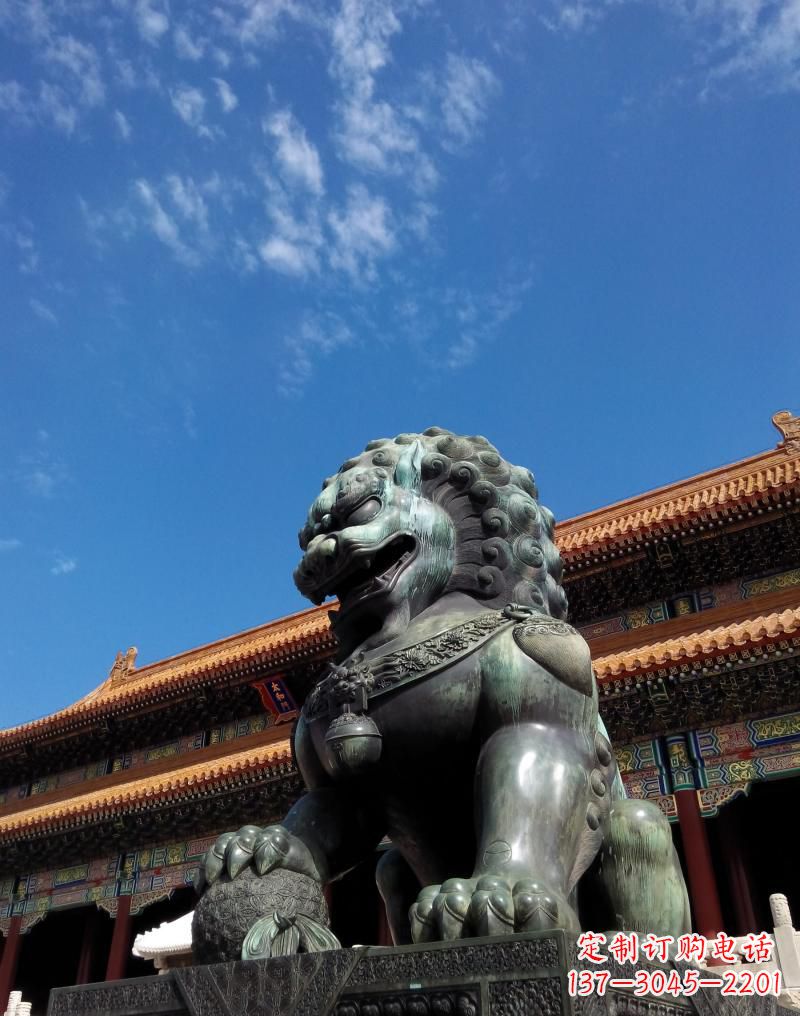 绵阳门口铜雕狮子