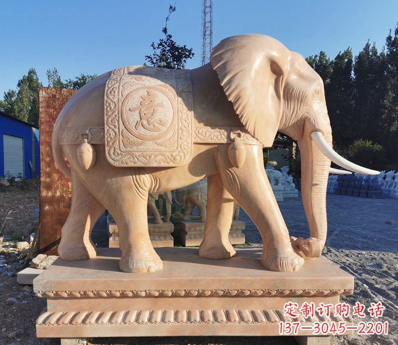 绵阳门口石雕大象