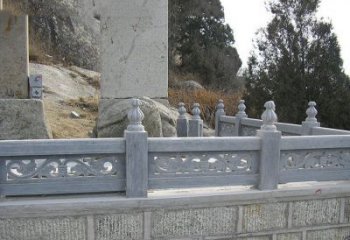 绵阳中领雕塑：门神镇守！大理石栏板石雕