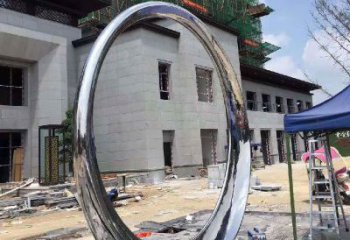 绵阳精致典雅的镜面不锈钢圆环雕塑