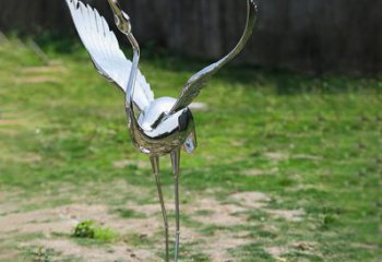 绵阳高端定制丹顶鹤展翅不锈钢雕塑