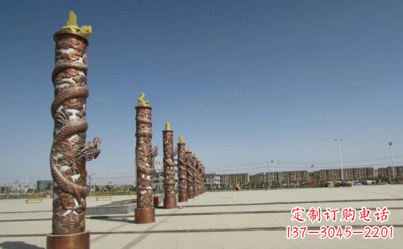 绵阳盘龙柱广场柱子铜雕