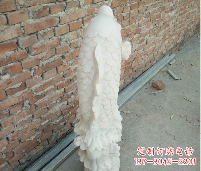 绵阳华丽而高雅,精美绝伦的喷水鲤鱼公园石雕