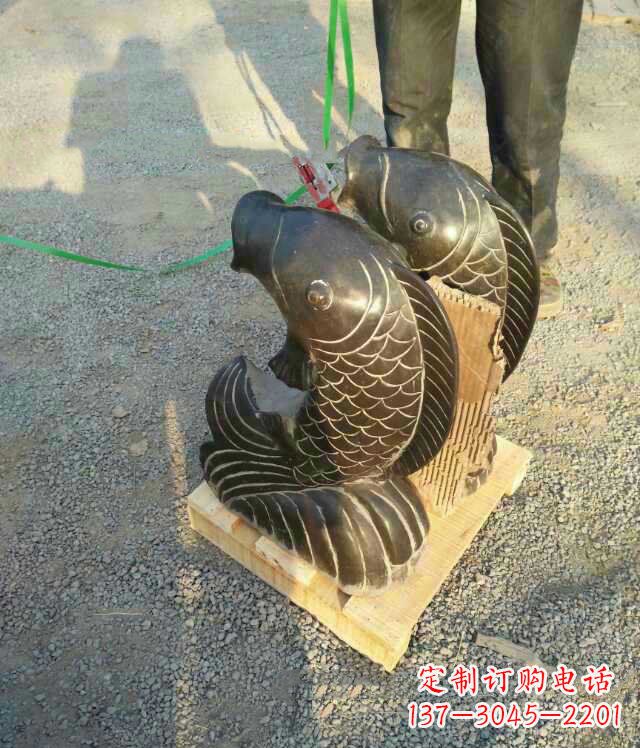 绵阳喷水鱼动物铜雕