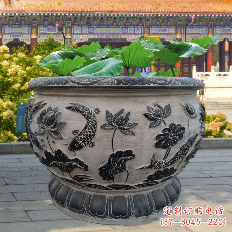绵阳精美绝伦的青石鱼缸雕塑