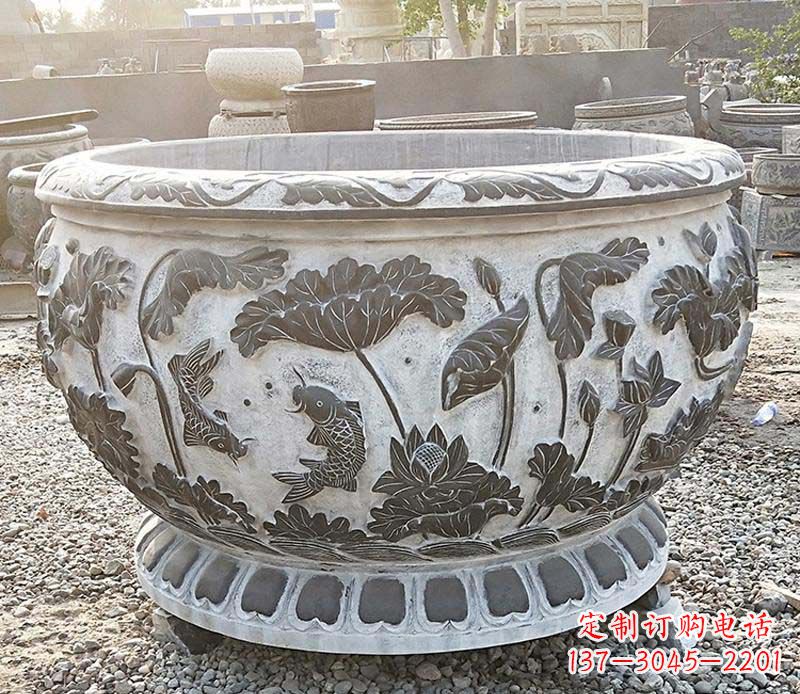 绵阳荷花雕塑,迎宾之礼