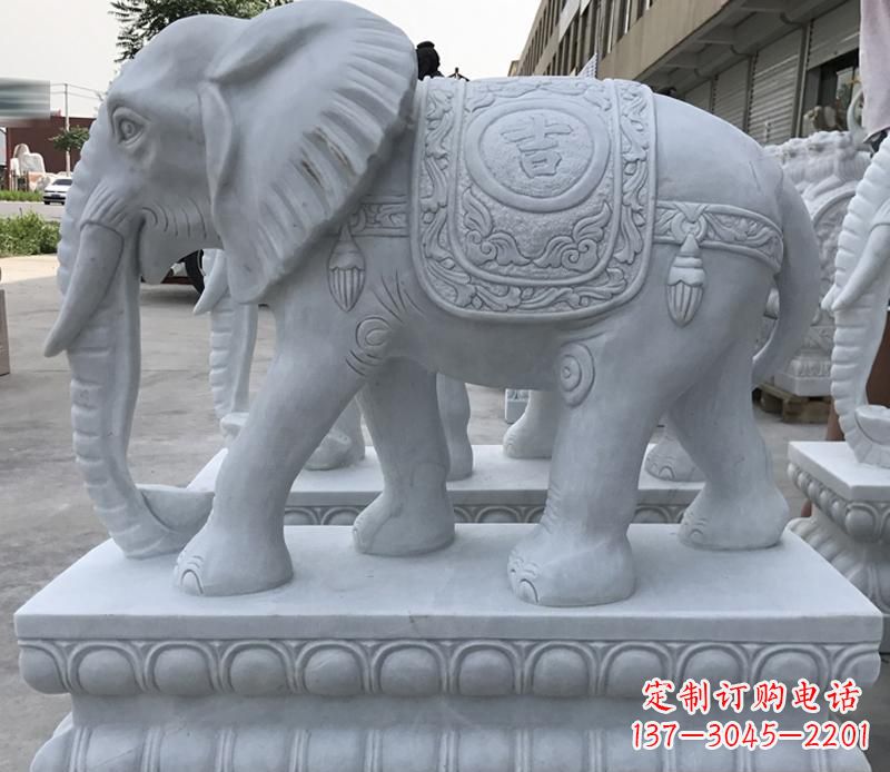 绵阳青石纳福动物大象