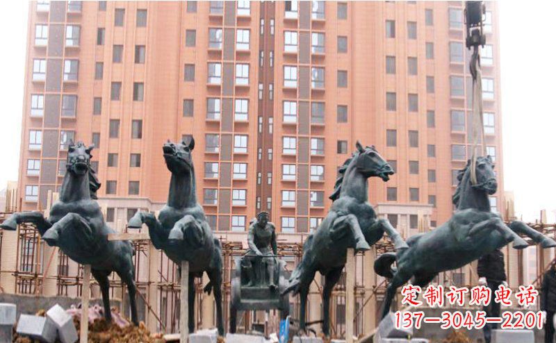 绵阳精美青铜马拉车广场雕塑