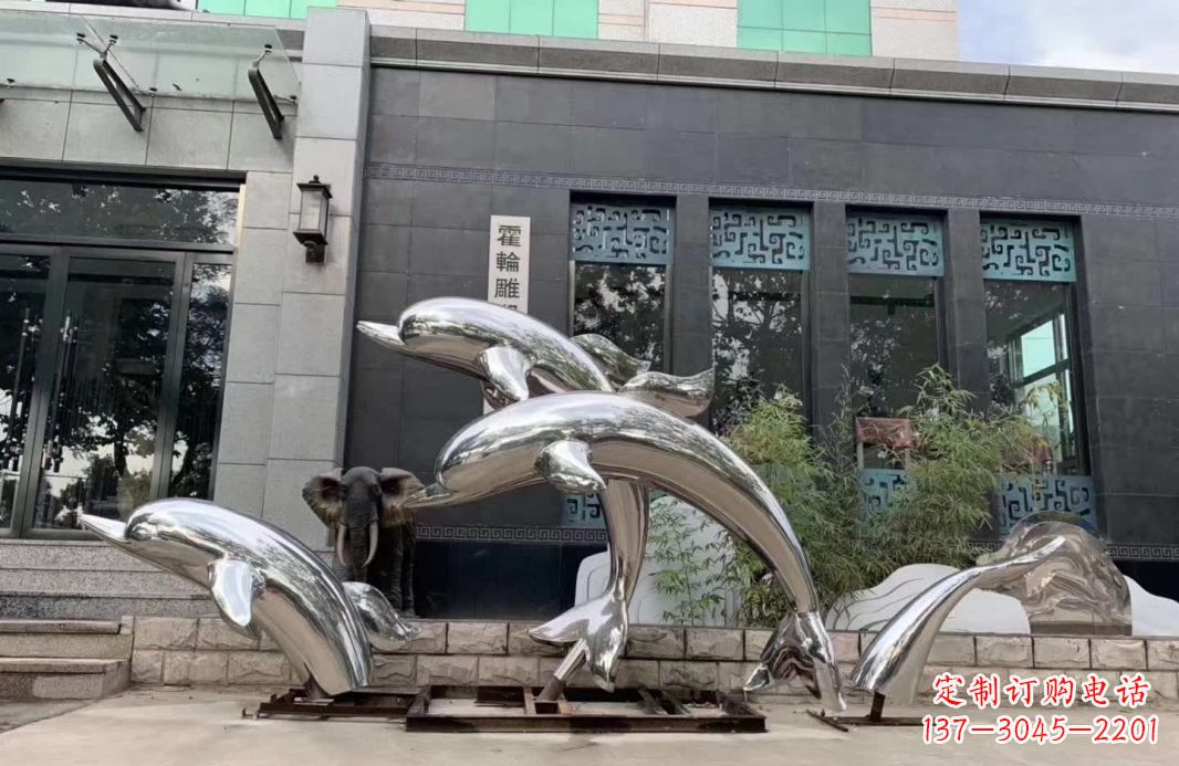 绵阳高端定制不锈钢海豚雕塑