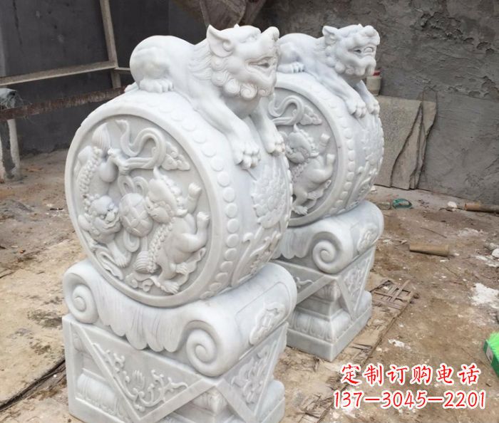 绵阳狮子抱鼓石门墩汉白玉石雕