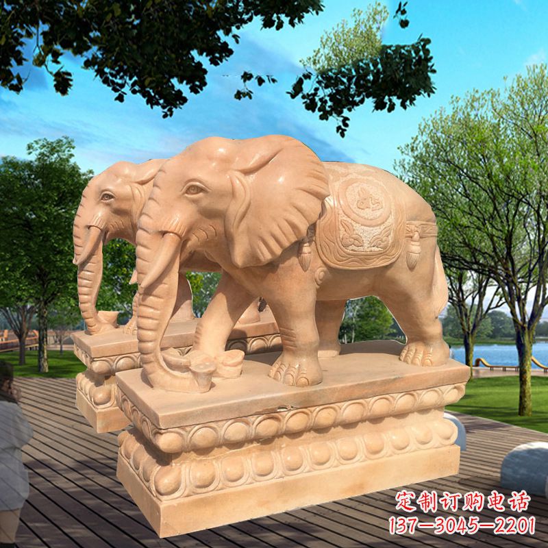 绵阳多色大象塑像，艺术雕刻体现彩色生活